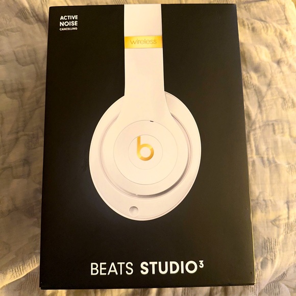 Beats Studio 3